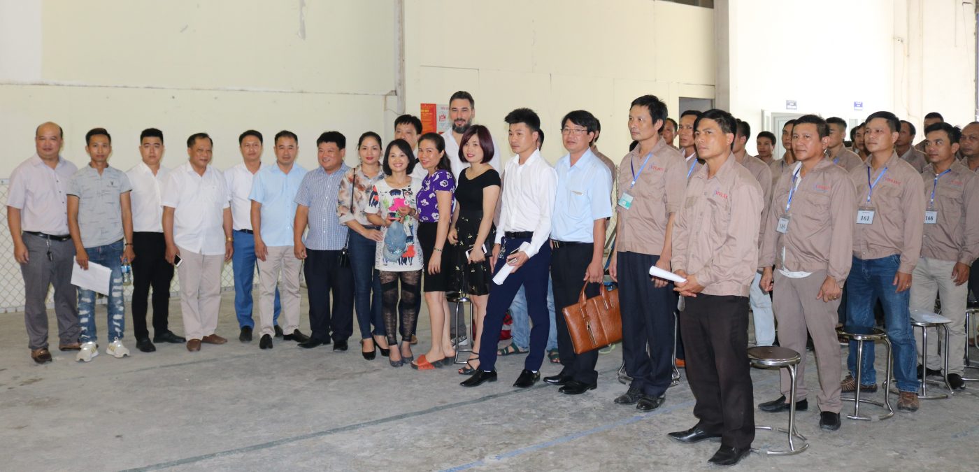 Công ty cổ phần Vạn Xuân Vivaxan