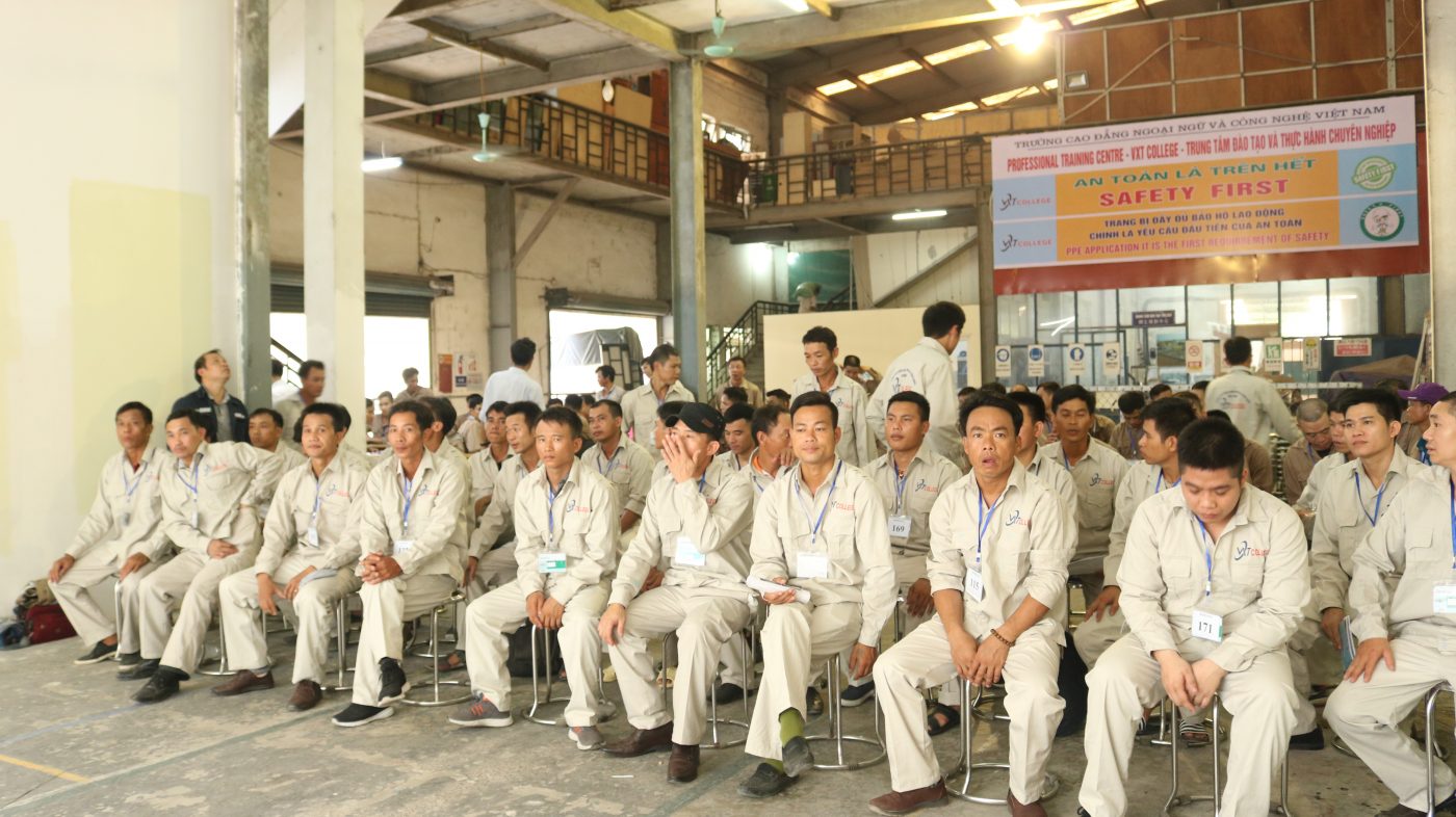 Công ty cổ phần Vạn Xuân Vivaxan