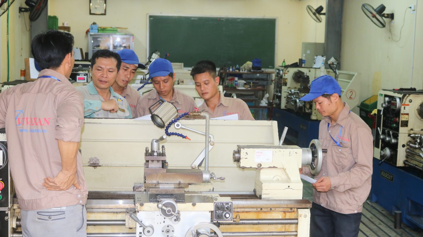 Công ty cổ phần Vạn Xuân Vivaxan